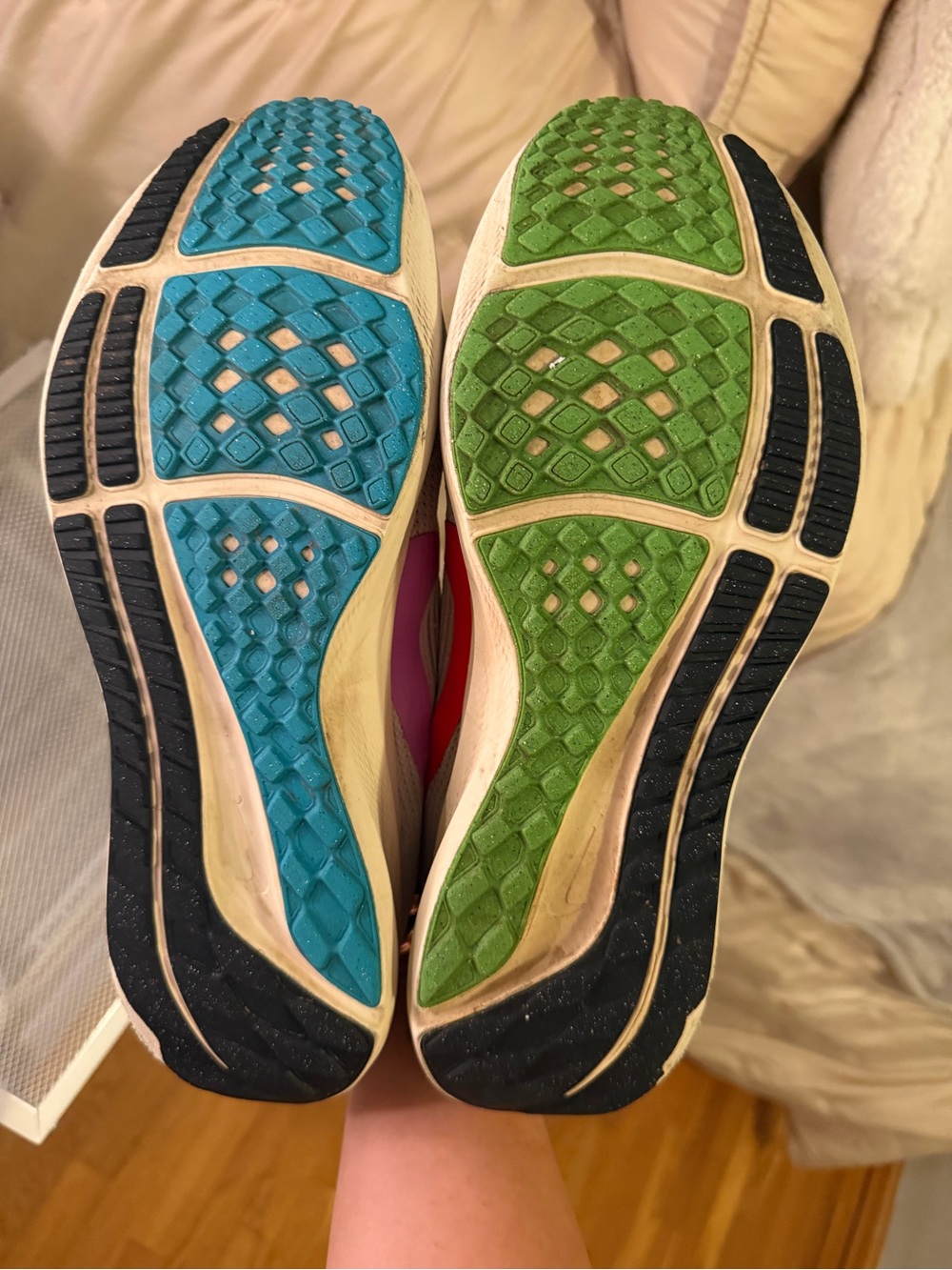 Nike Air Zoom Pegasus 40 SE Multi-Color Mismatch Running Shoes Size 10 - Picture 8 of 9